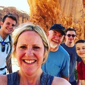 Meet your Posher, Laura